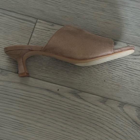 Taupe Slip On Open Toe Kitten Heel Pumps (6) - Picture 4 of 5